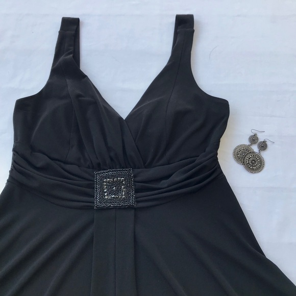 Black Dancing Dress - Picture 1 of 4